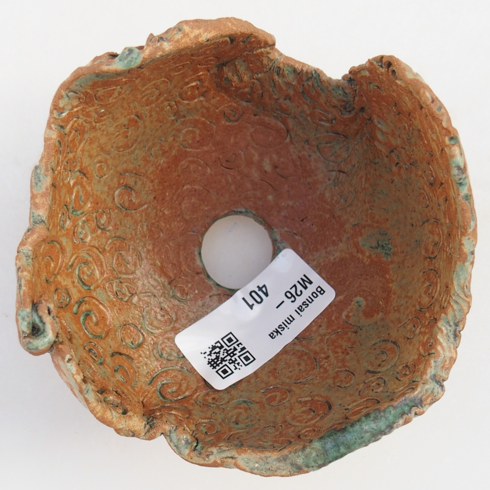 Ceramic Shell 10 x 9,5 x 8,5 cm , colour brown-green