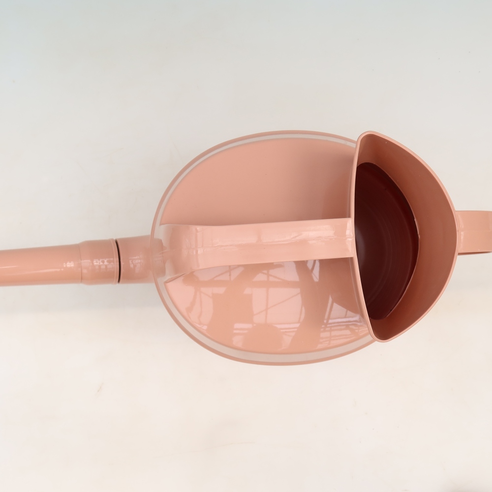 4.5-Liter Plastic Watering Can, Pink