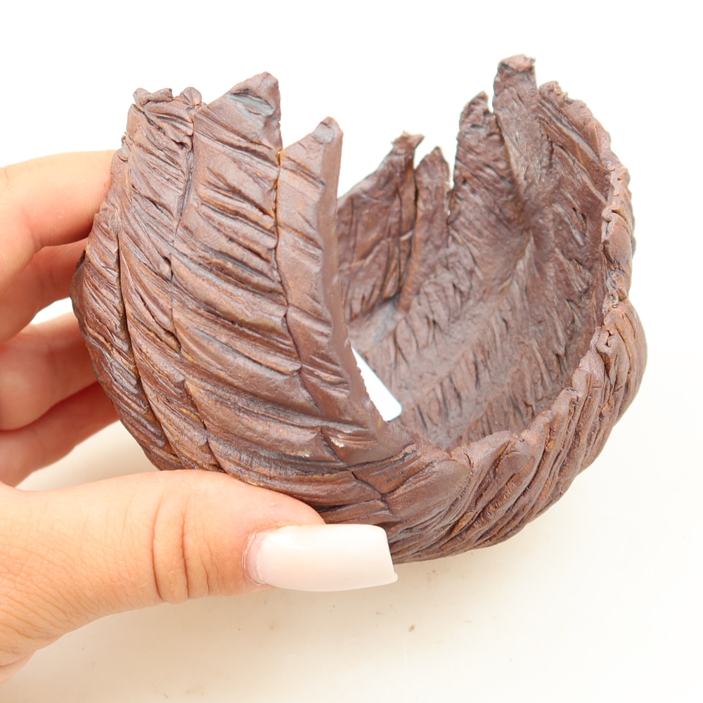 Ceramic Shell, 10 x 9 x 9 cm, brown