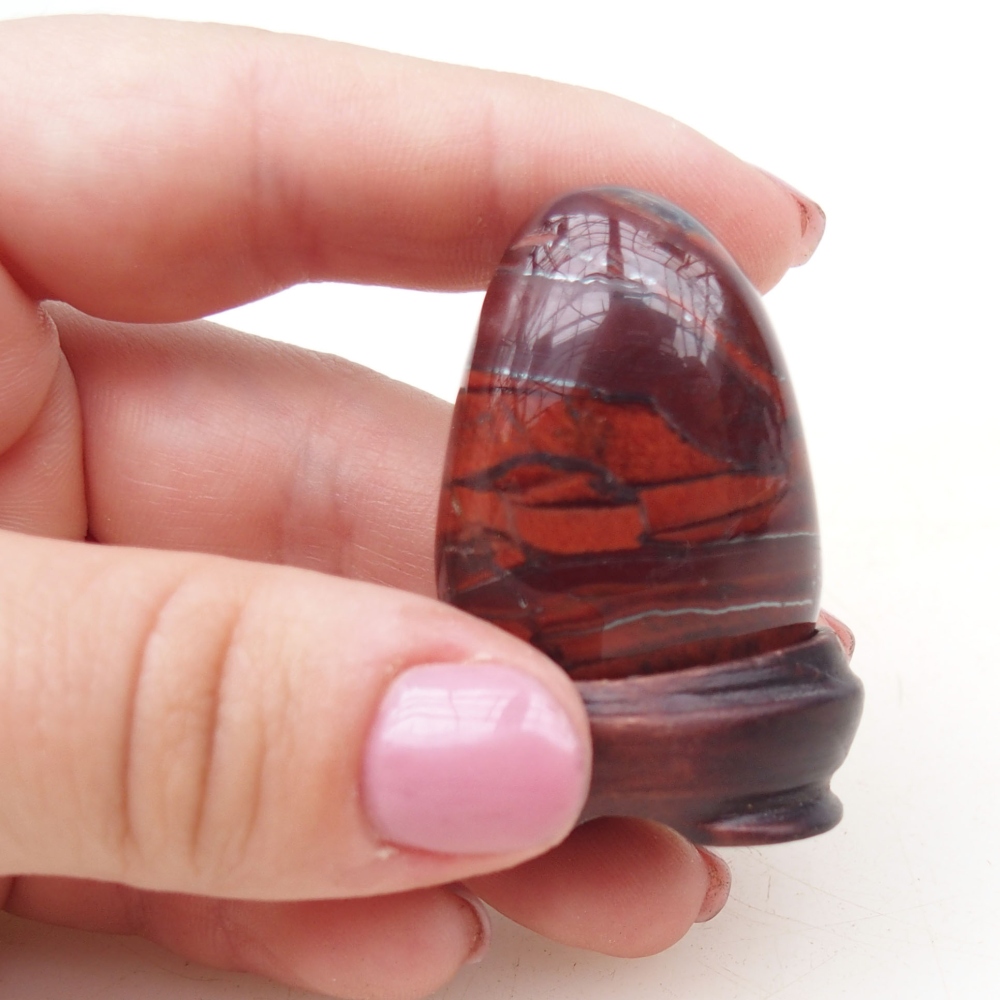 Suiseki - Stone with DAI (wooden pad)