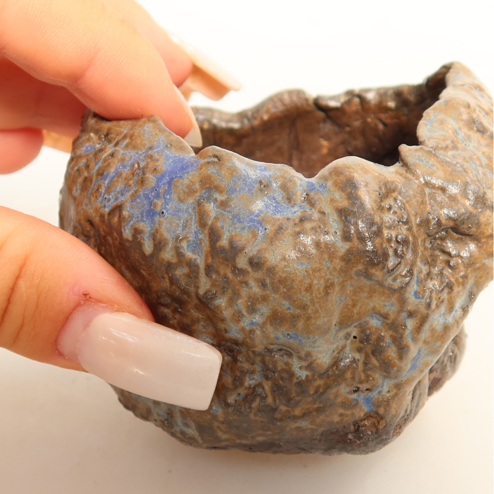 Ceramic Shell, 7 x 7 x 6 cm, blue-brown