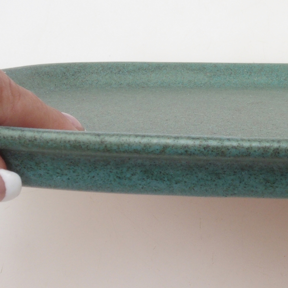 Ceramic saucer H10 - 34 x 23.5 x 1.5 cm - green