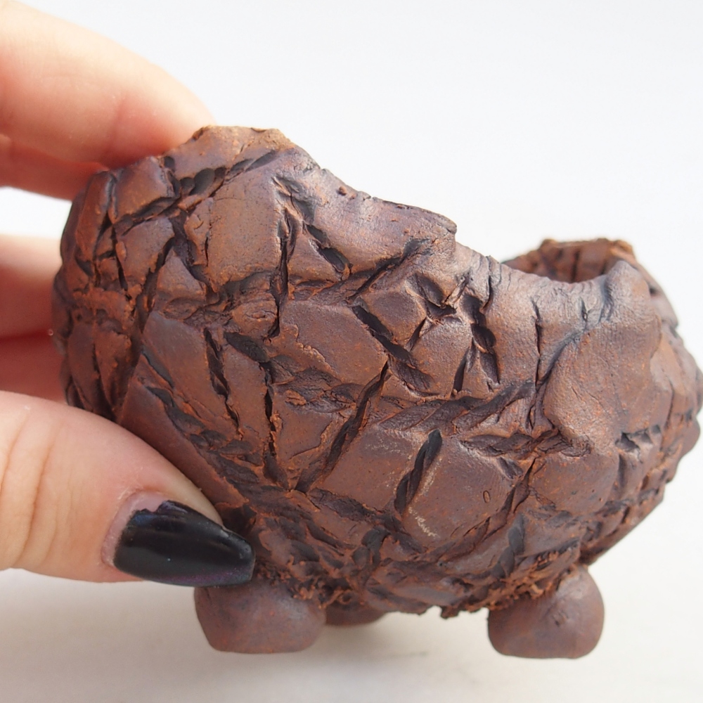 Ceramic Shell 8,5 x 8 x 6 cm , colour brown