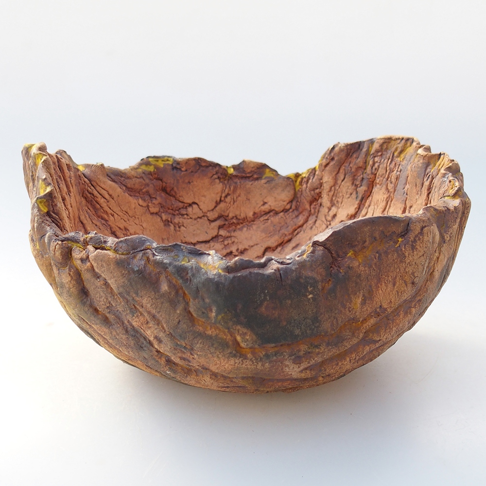 Ceramic shell 16 x 15 x 8,5 cm , colour yellow