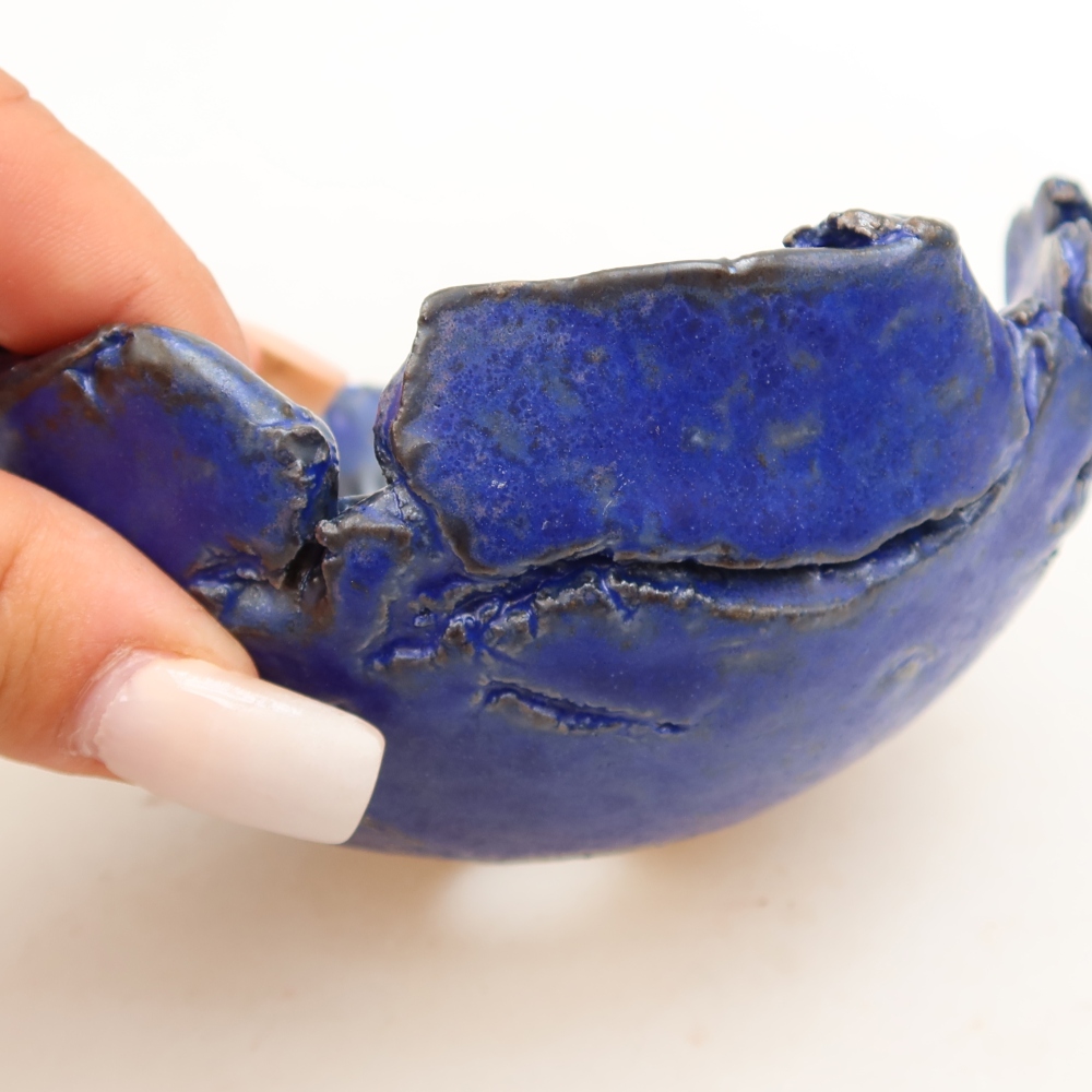 Ceramic Shell  11.5 x 10.5 x 6 cm, blue
