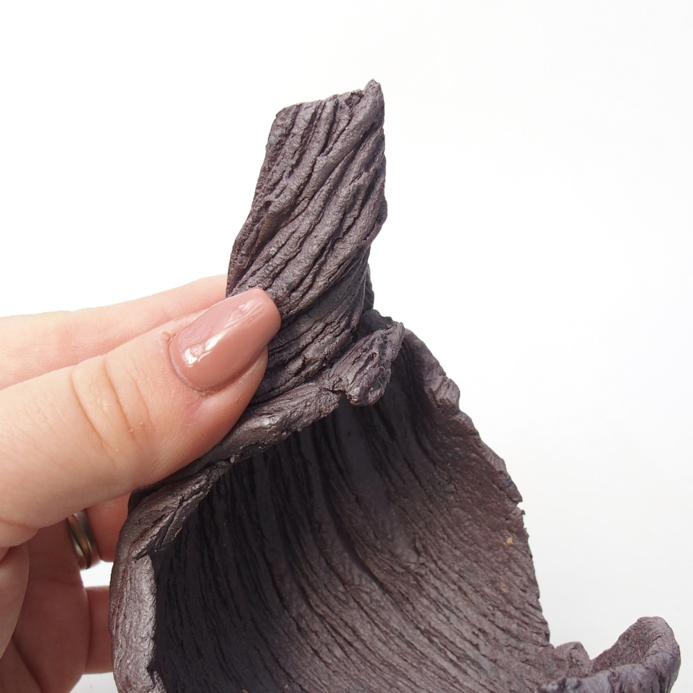 Ceramic Shell 8 x 9 x 12,5 cm , metallic colour