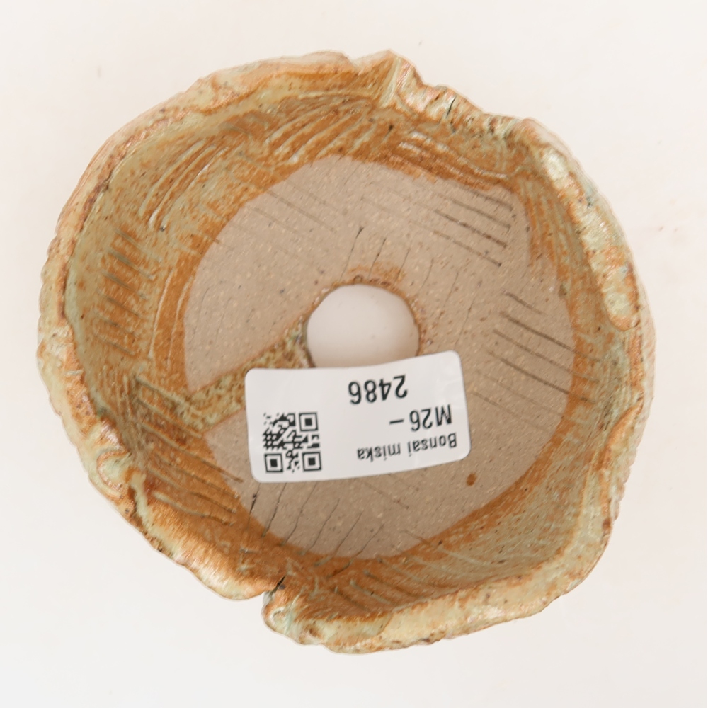 Ceramic shell 9 x 8,5 x 6,5 cm , colour beige