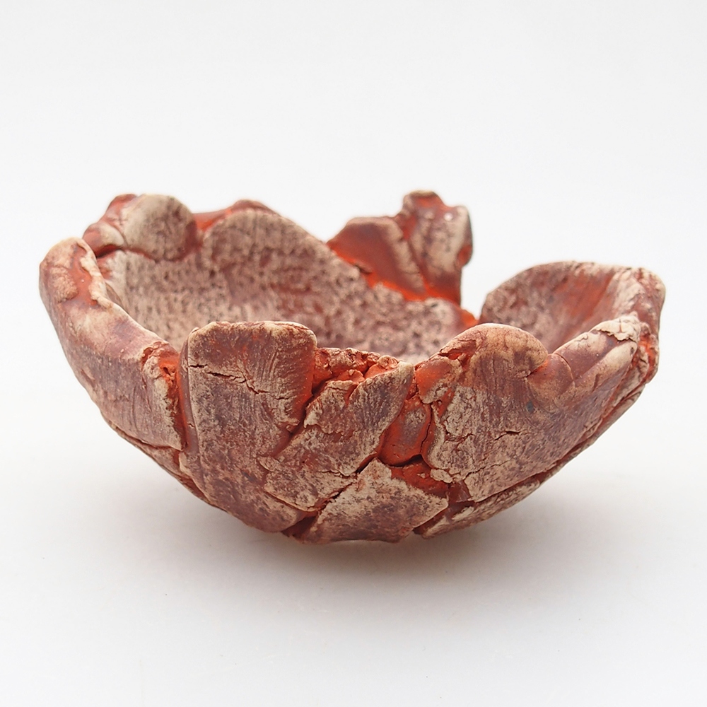 Ceramic shell 9 x 9 x 5 cm , colour orange