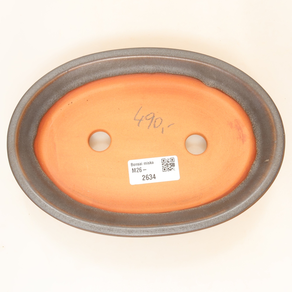 Ceramic Bowl  21 x 15 x 4 cm, metallic color