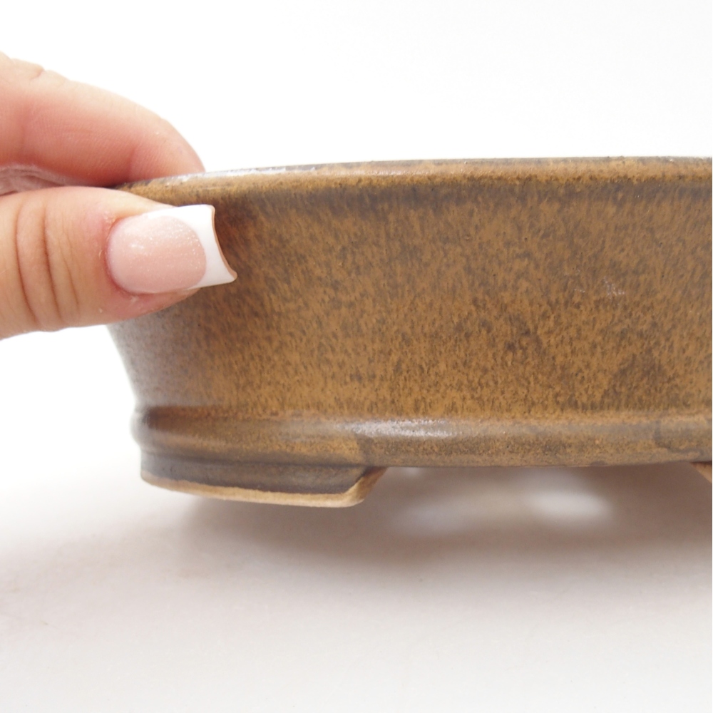 Ceramic bonsai bowl 17,5 x 16 x 4,5 cm, brown
