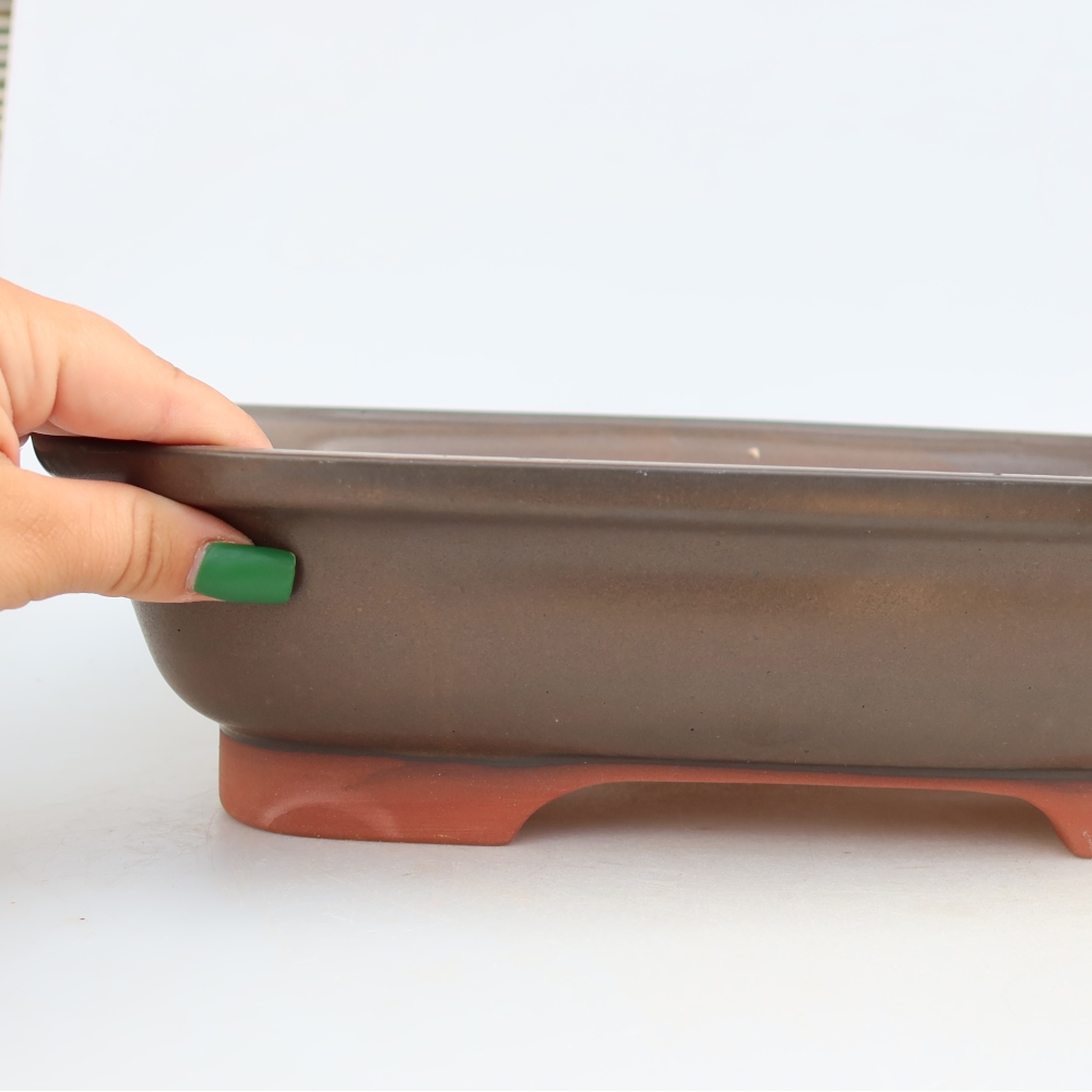 Ceramic Bowl  33.5 x 26 x 8 cm, brown