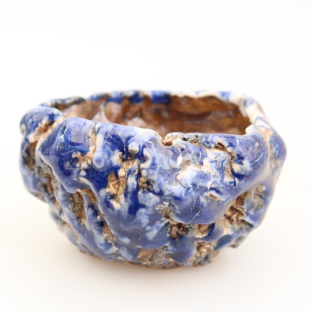 Ceramic Eggshell  6 x 6 x 4.5 cm, blue