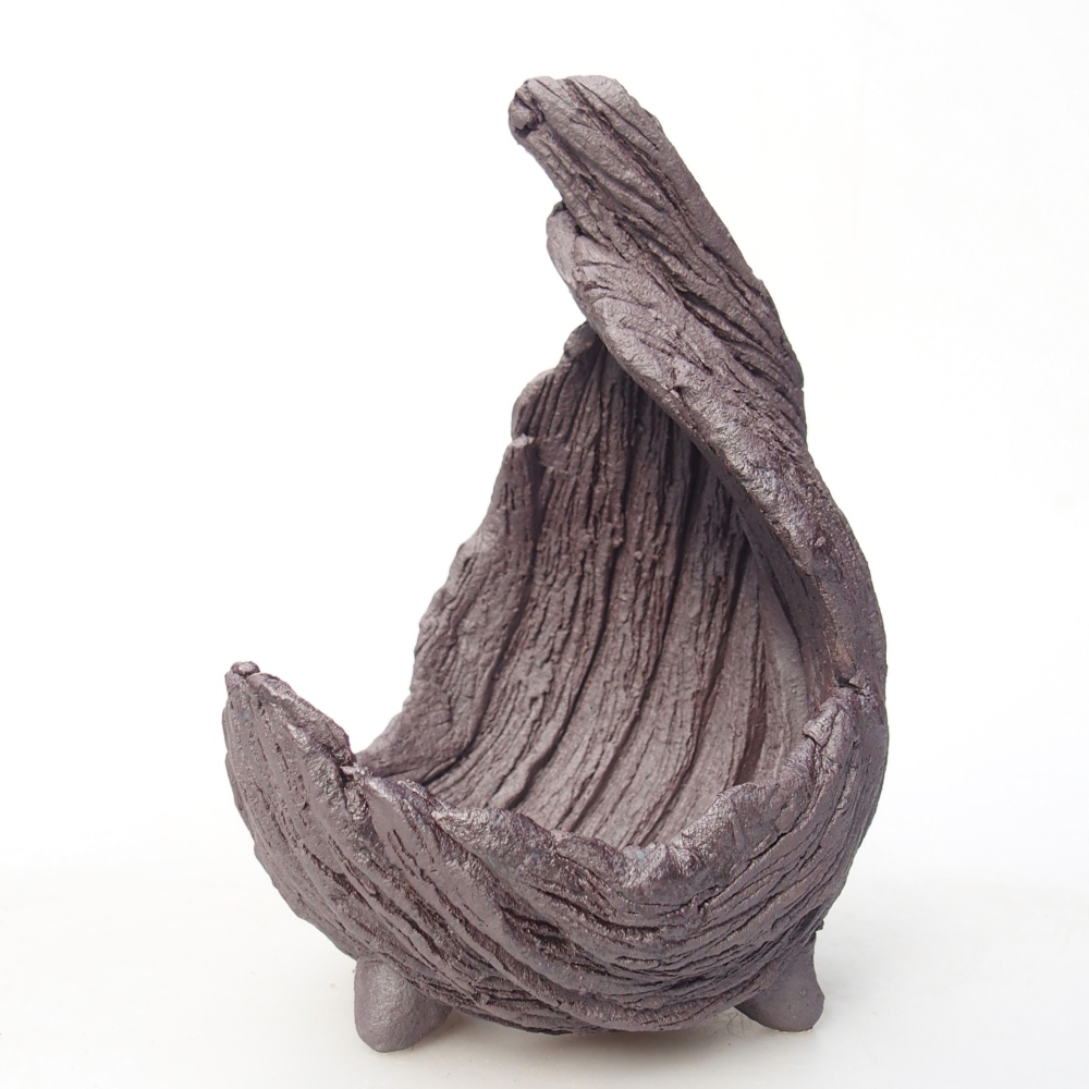 Ceramic Shell 9 x 7,5 x 13 cm , metallic colour