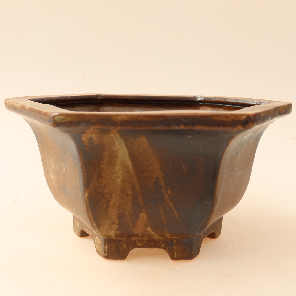 Ceramic bonsai bowl 18,5 x 16,5 x 9 cm, brown