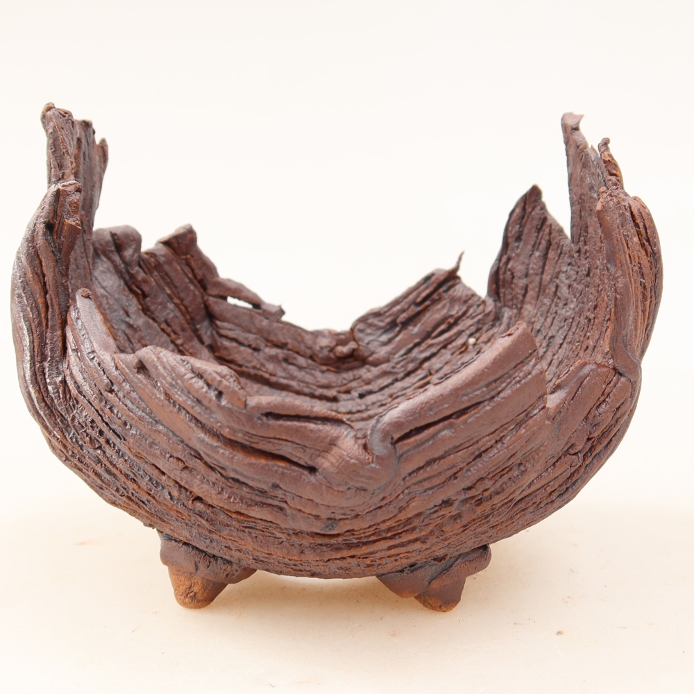 Ceramic Shell, 9.5 x 8.5 x 8 cm, brown