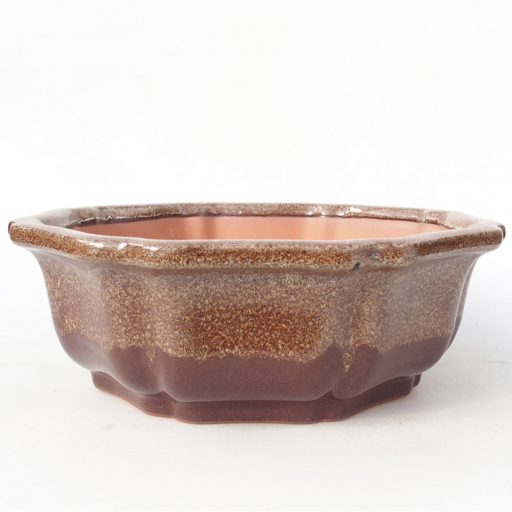 Bowl 23 x 22 x 7,5 cm brown