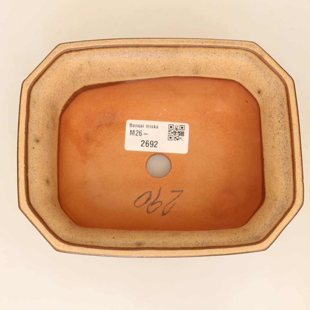 Ceramic Bowl  15 x 12 x 7 cm, brown