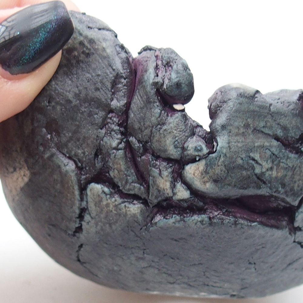 Ceramic Shell 9,5 x 9,5 x 5,5 cm , colour purple