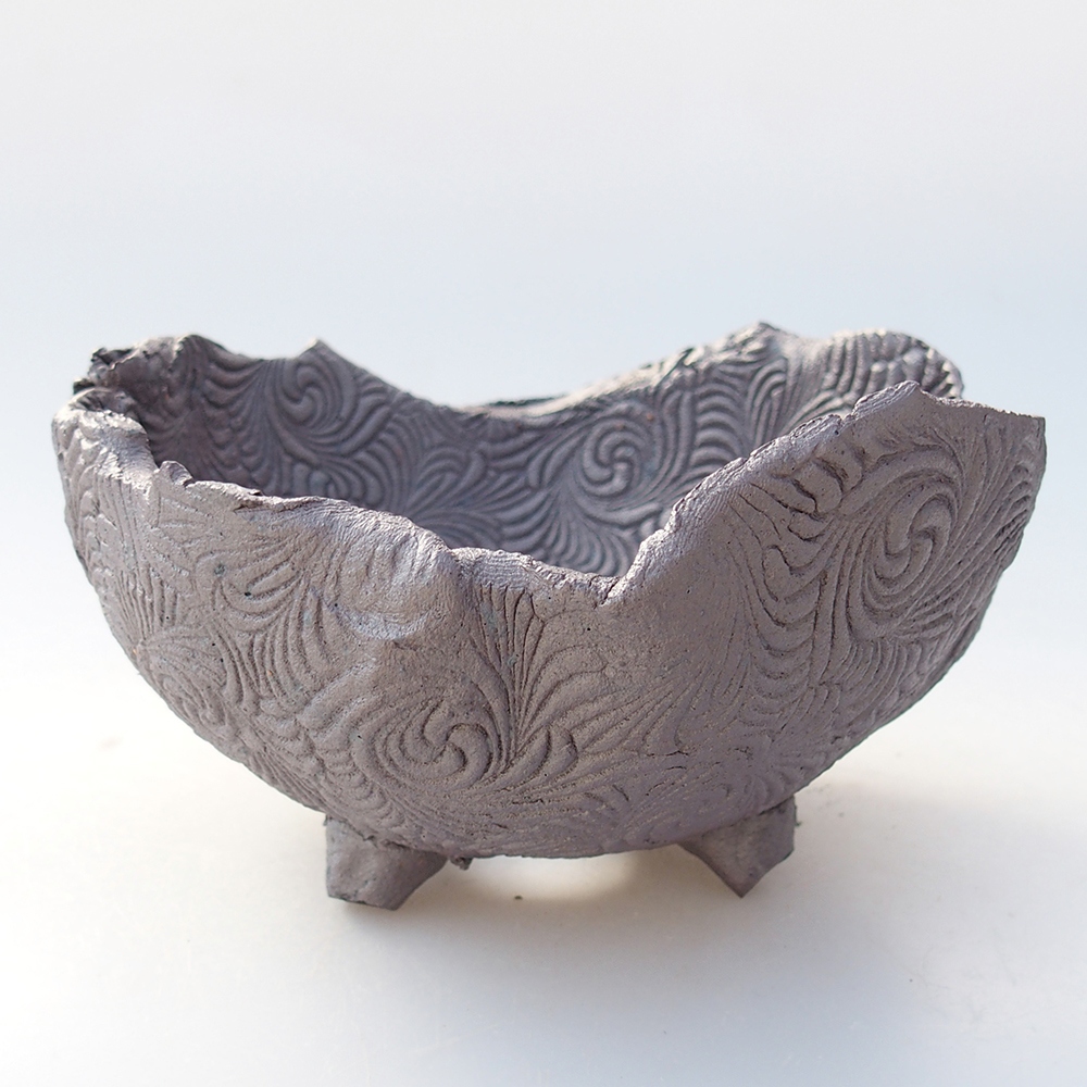 Ceramic Shell 13,5 x 13 x 7 cm , metallic colour