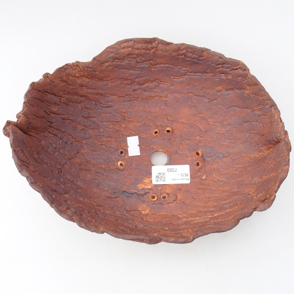 Ceramic Shell 26,5 x 21 x 9,5 cm , colour brown