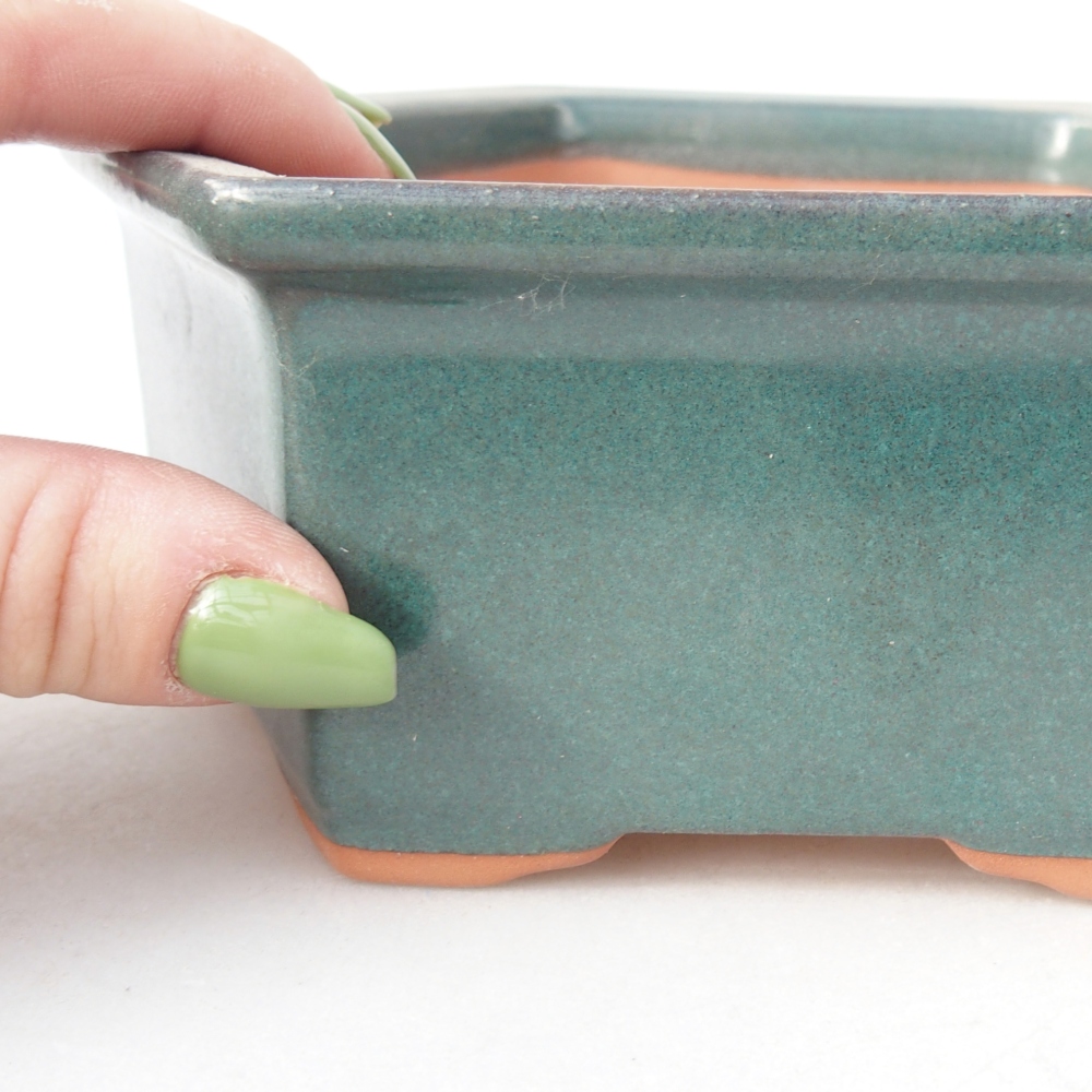 Bowl 17 x 15 x 6 cm green