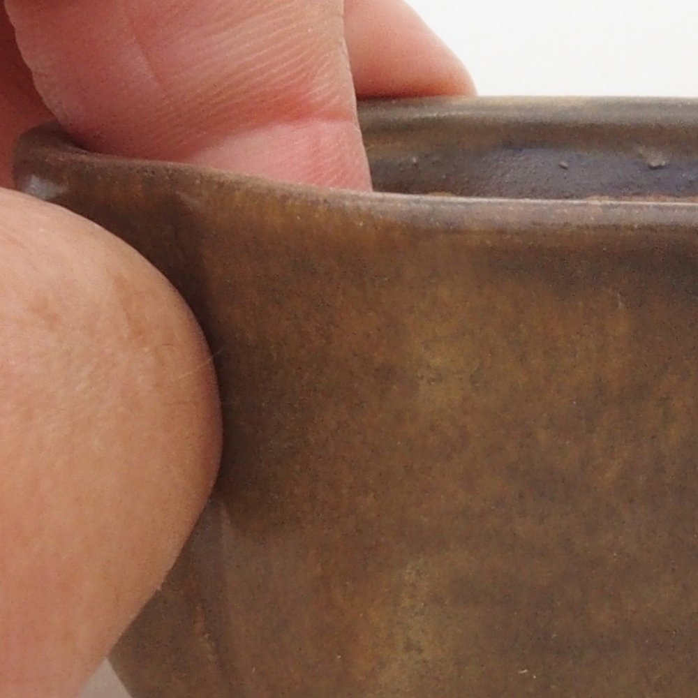 Ceramic bonsai bowl 7,5 x 7 x 3,5 cm, color brown