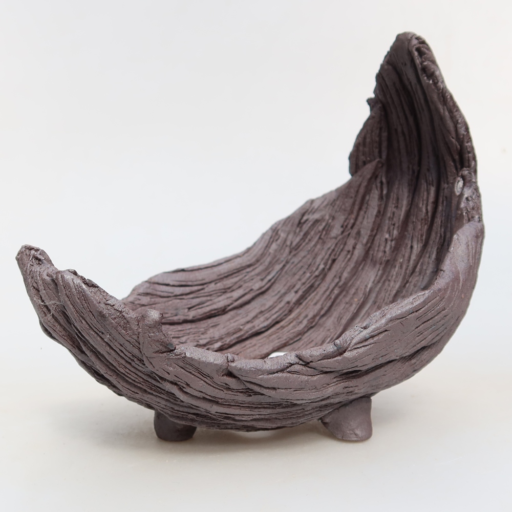 Ceramic Shell  15 x 11 x 14.5 cm, brown