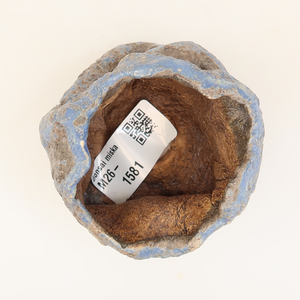 Ceramic Eggshell  6 x 5.5 x 6 cm, blue