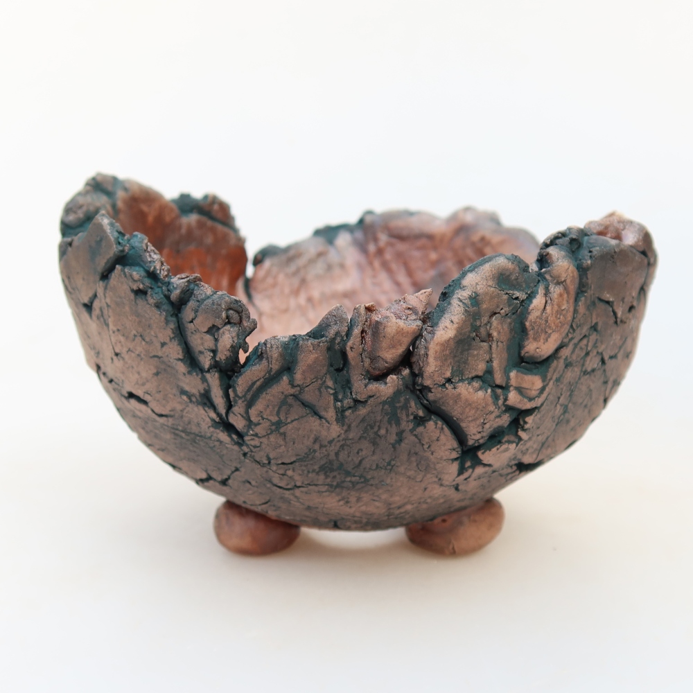 Ceramic Shell  10.5 x 11 x 7 cm, green