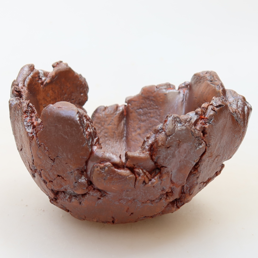 Ceramic Shell, 9.5 x 9 x 6 cm, brown