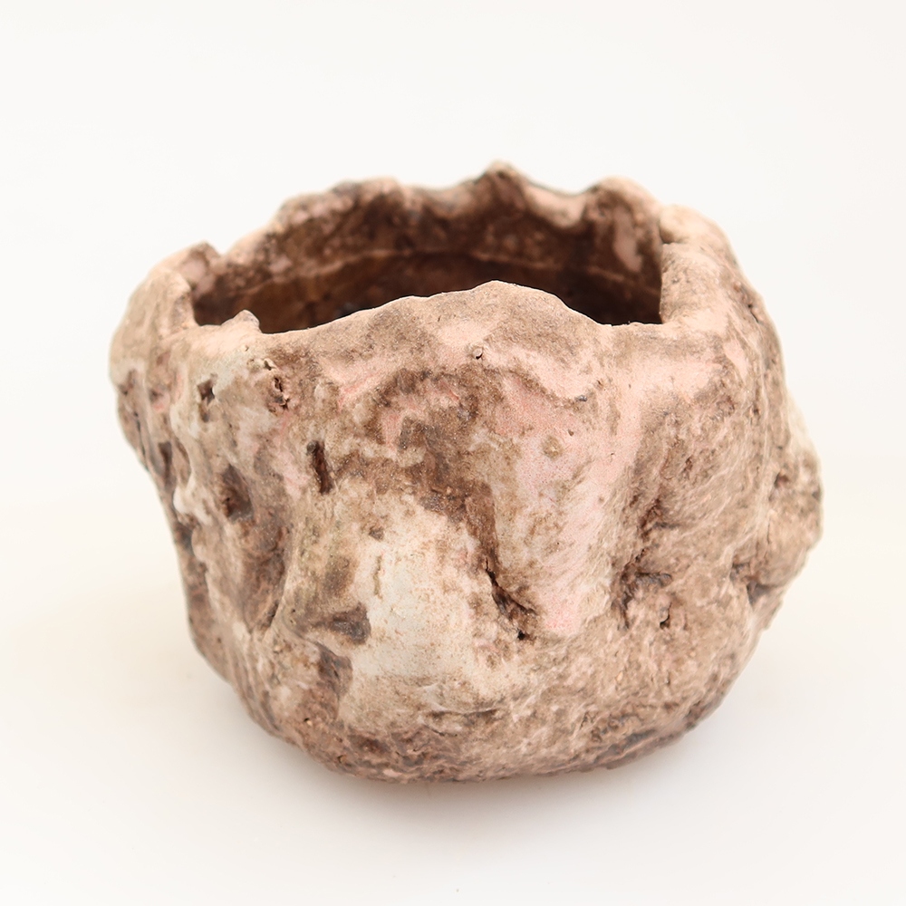 Ceramic Eggshell, 5.5 x 5 x 5 cm, pink