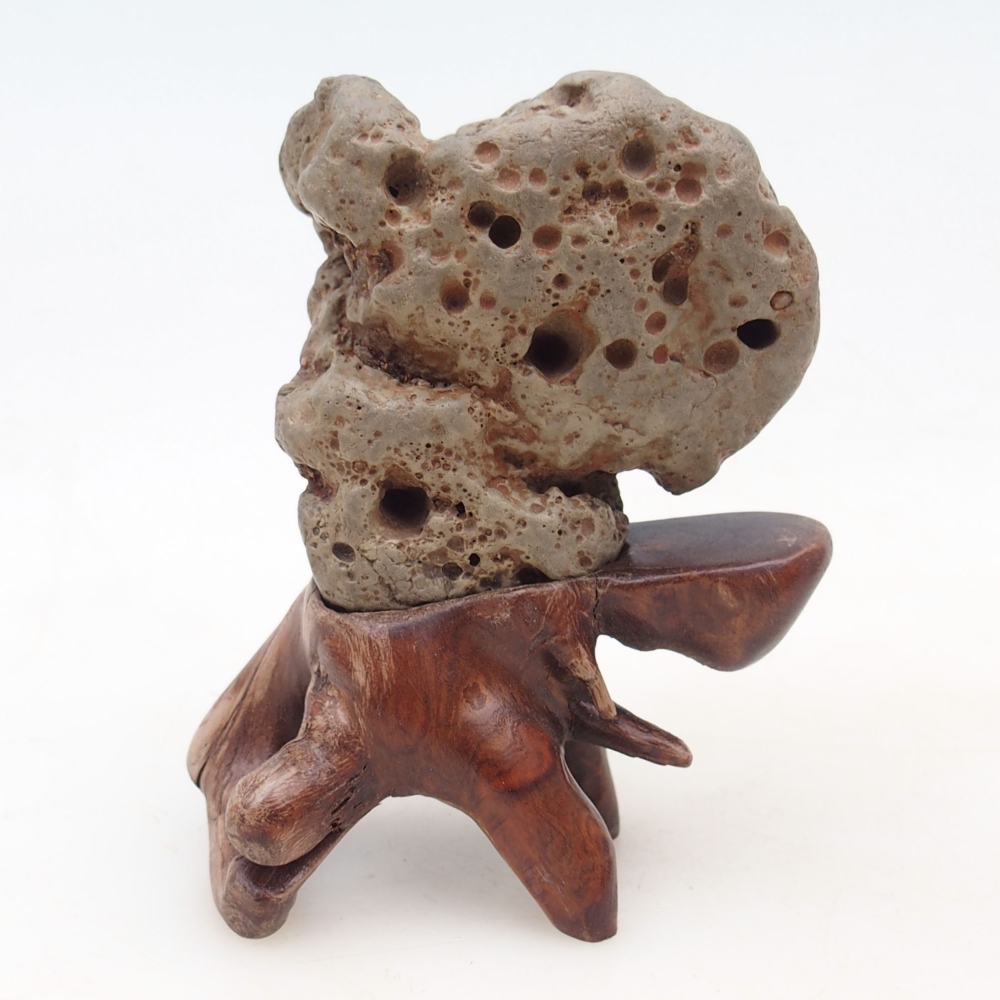 Suiseki - Stone with DAI (wooden pad)