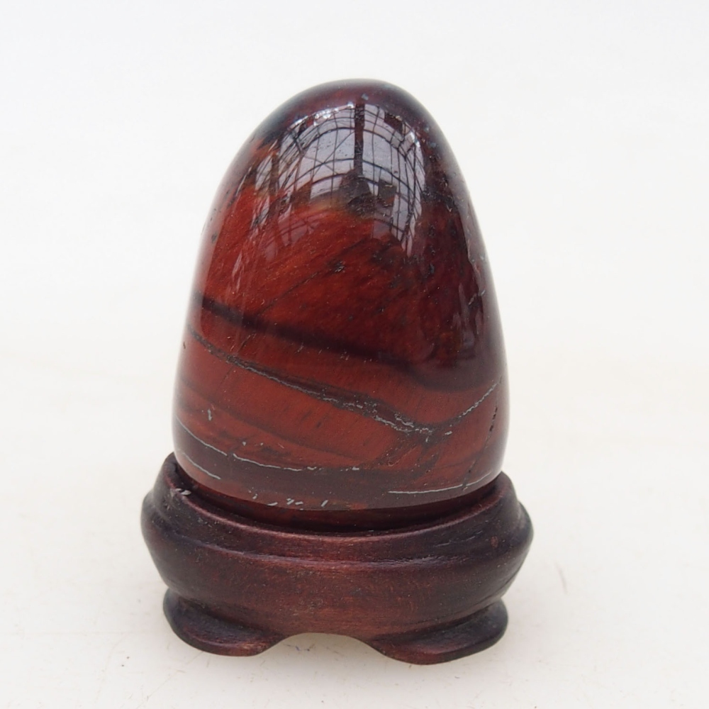 Suiseki - Stone with DAI (wooden pad)