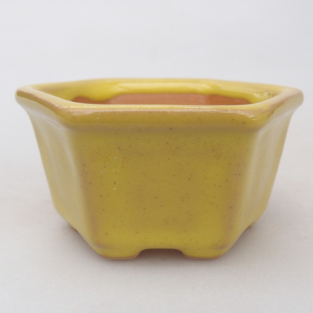 Ceramic bonsai bowl 7,5 x 7 x 4 cm, yellow