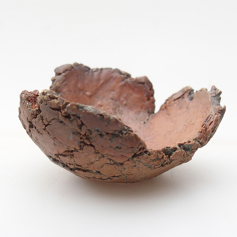 Ceramic Shell 7,5 x 7 x 4 cm , colour green