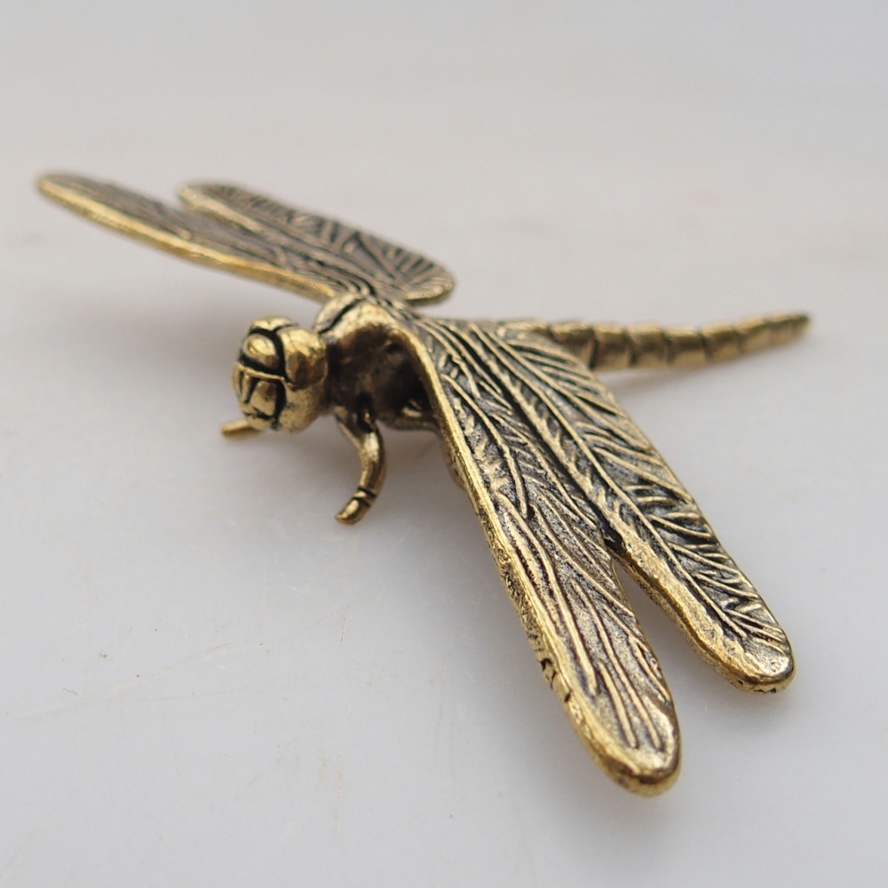 Metal figurine - dragonfly