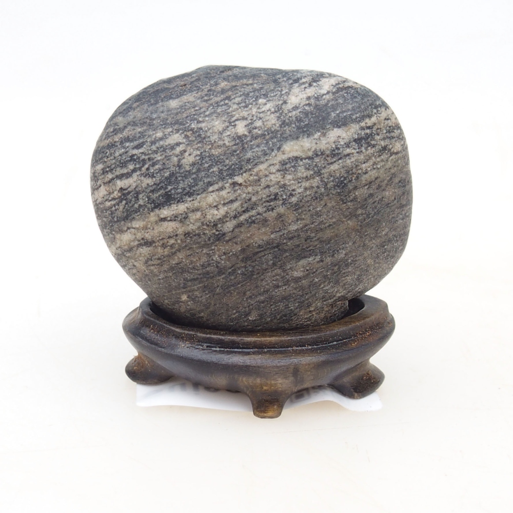Suiseki - Stone with DAI (wooden pad)