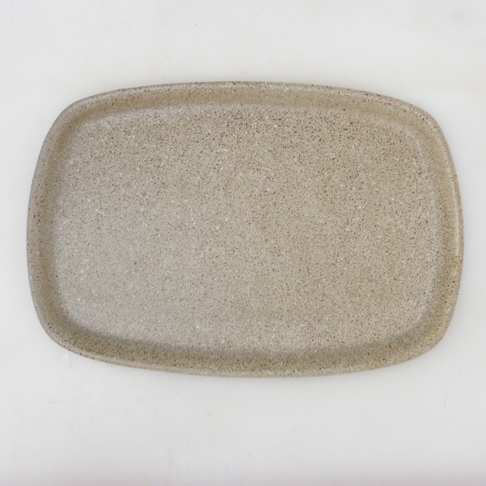 Ceramic saucer H10 - 34 x 23.5 x 1.5 cm - beige
