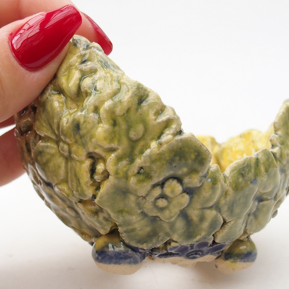 Ceramic Shell 8,5 x 7,5 x 6 cm , yellow