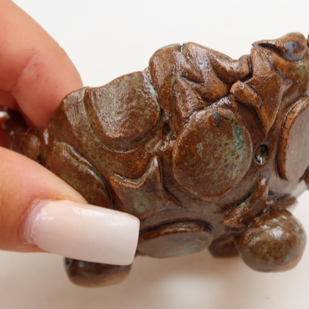 Ceramic Shell, 9 x 8 x 5 cm, brown-green