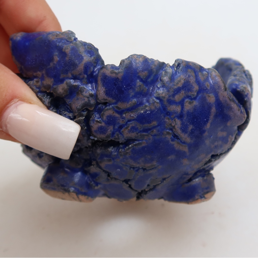 Ceramic Shell  10 x 9.5 x 5.5 cm, blue