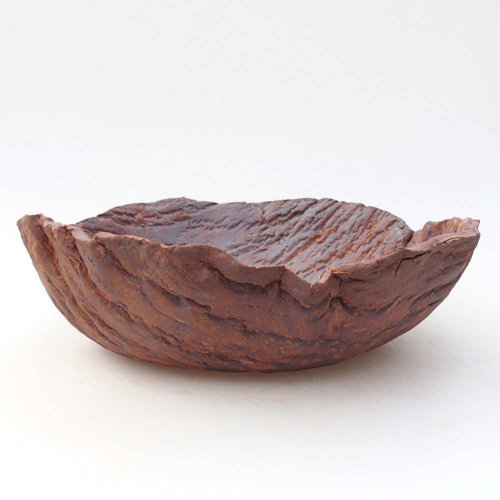 Ceramic Shell 23 x 23 x 7 cm , colour brown