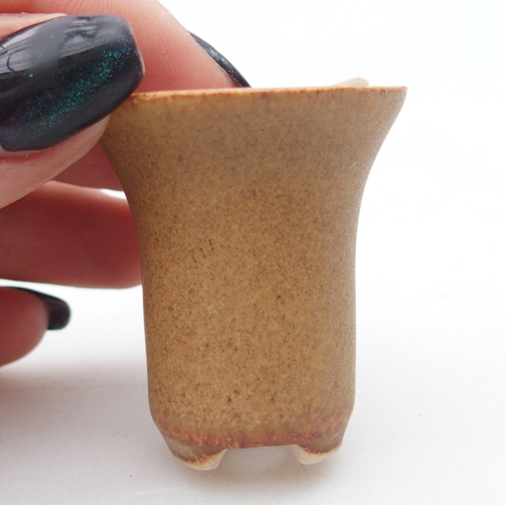 Mini bonsai bowl 3 x 3 x 3,5 cm, brown