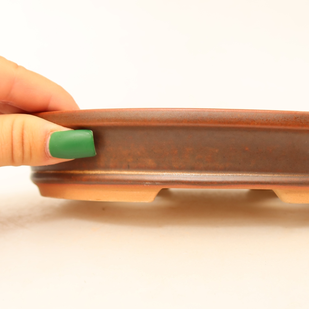 Ceramic Bowl  21 x 14.5 x 3.5 cm, brown
