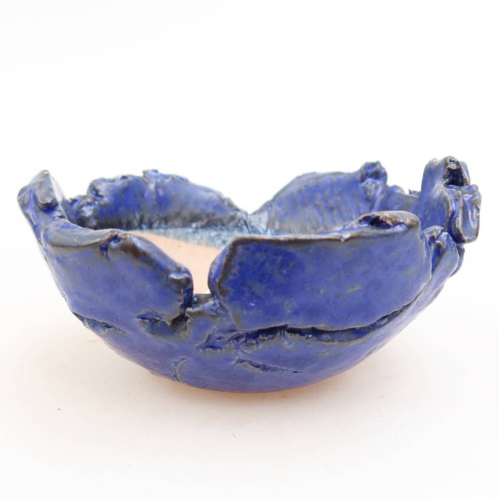 Ceramic Shell  11.5 x 10.5 x 6 cm, blue
