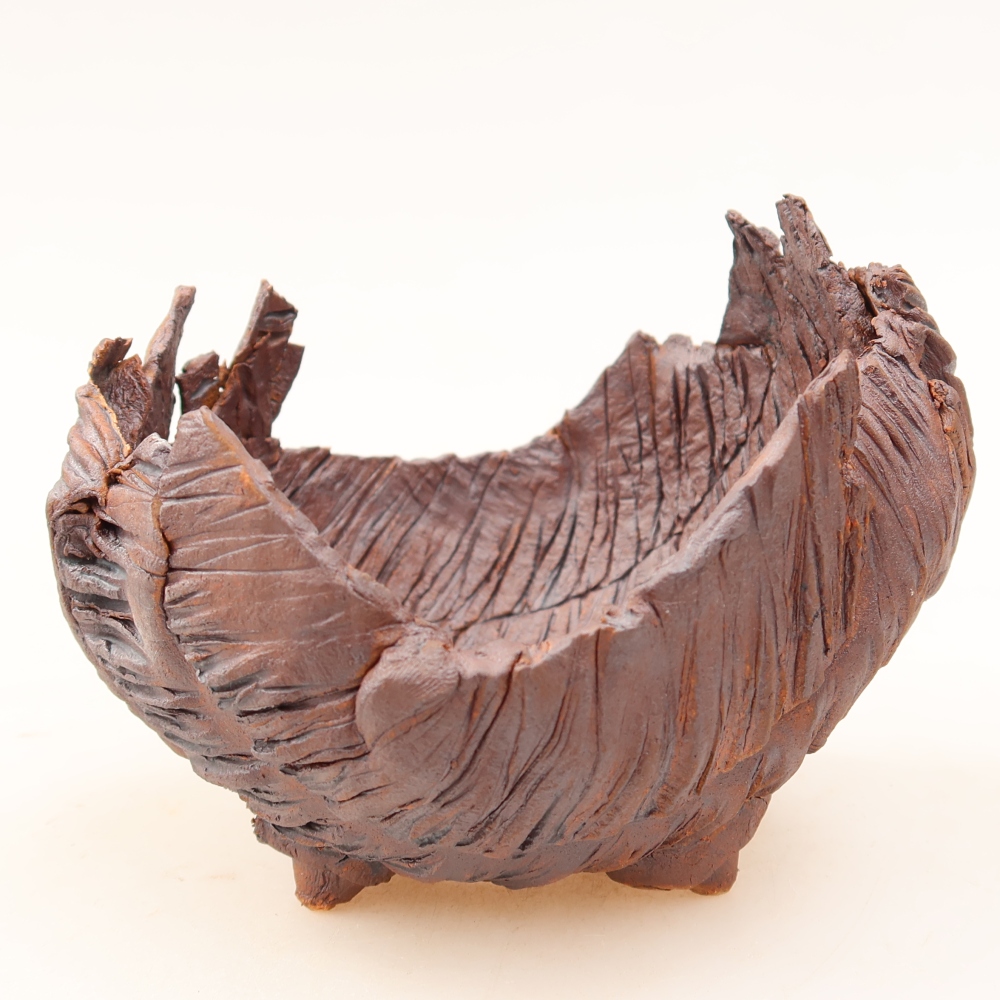 Ceramic Shell  10.5 x 9.5 x 8.5 cm, brown