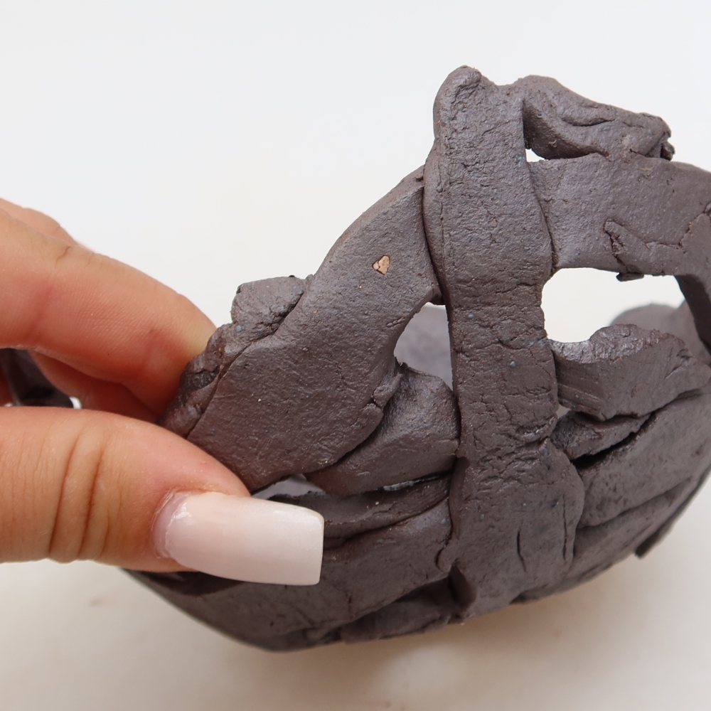 Ceramic Shell  13.5 x 13.5 x 7 cm, metallic color