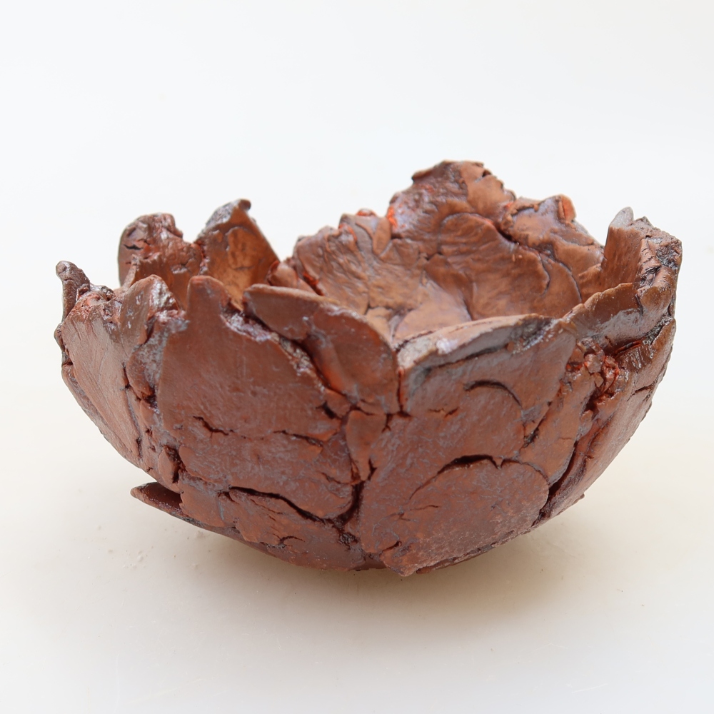 Ceramic Shell, 11 x 11 x 7 cm, brown