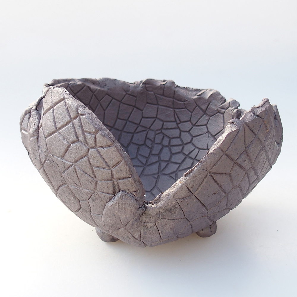 Ceramic Shell 15 x 14,5 x 10 cm , metallic colour