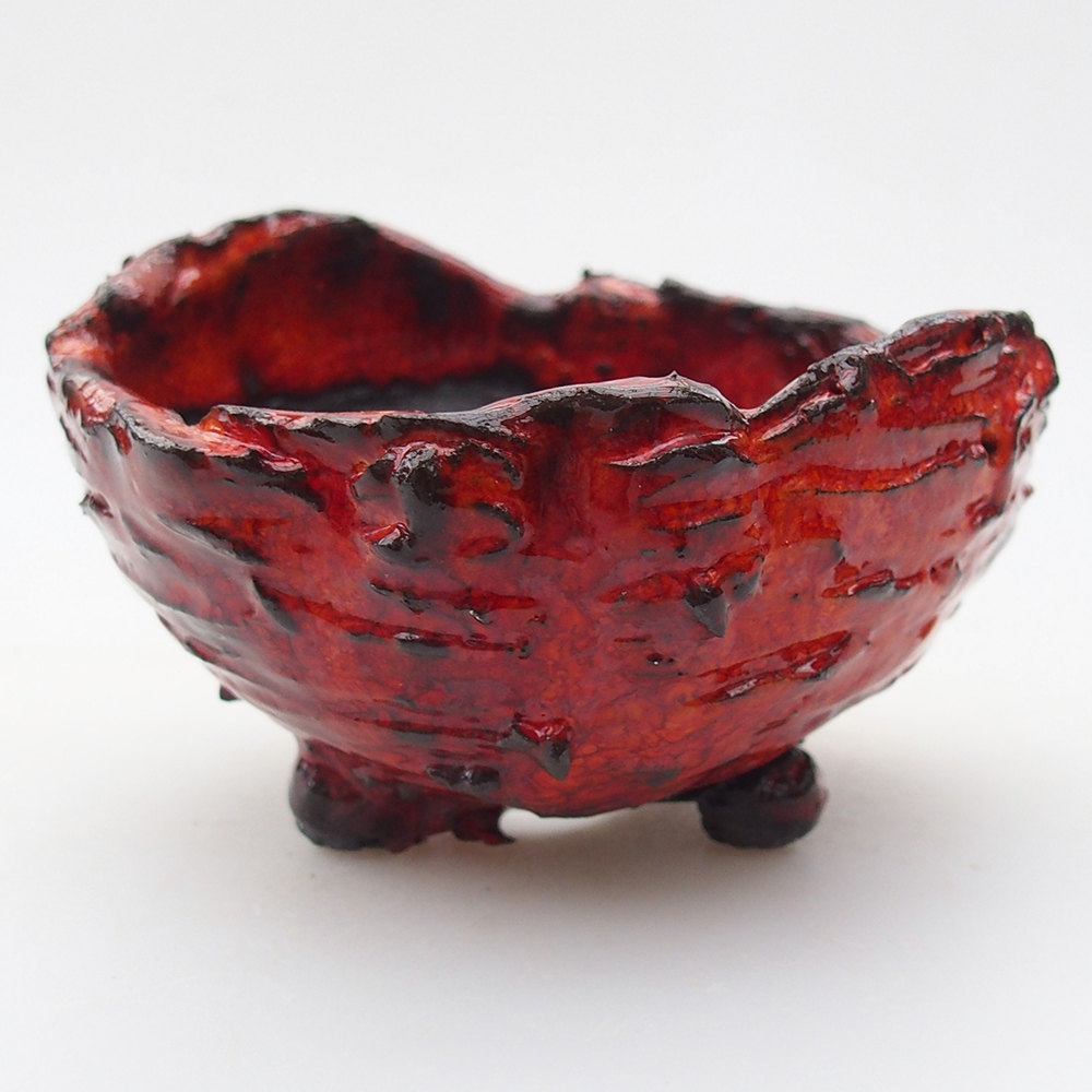 Ceramic Shell 10 x 9 x 6,5 cm , colour red